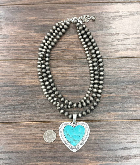739697, 18" Handmade Navajo Heart Turquoise Necklace