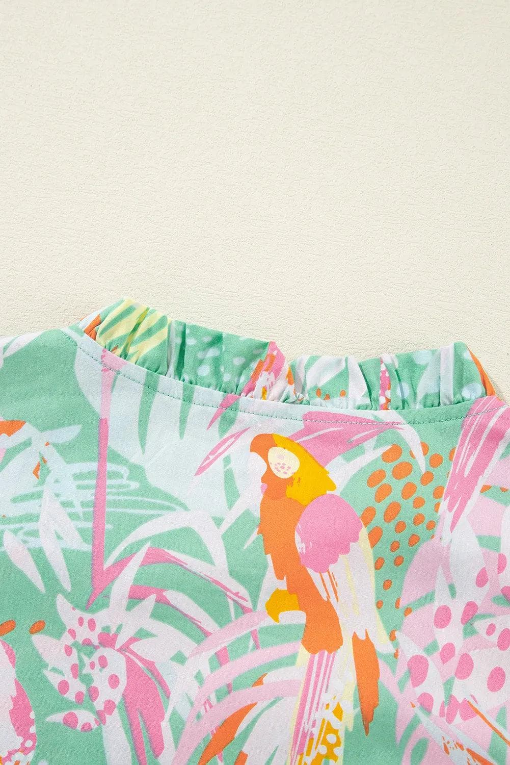 Dresses/Floral Dresses Green Abstract Floral Ruffle Trim Flutter Sleeve Buttoned Dress