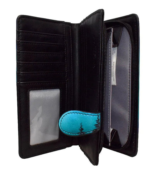 Large Wallet with Wolf Dreamcatcher Scene Design and Zipper