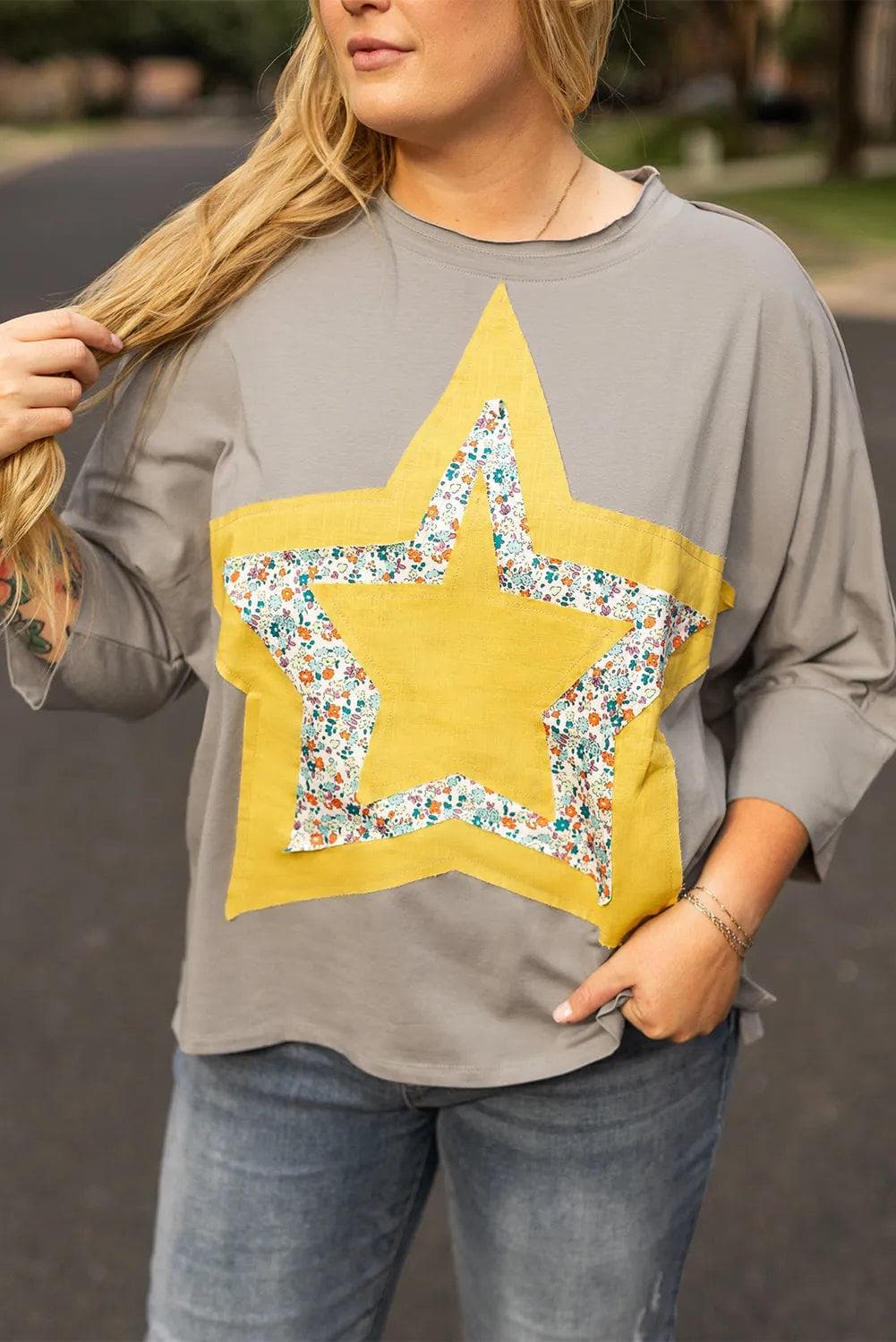 Plus Size/Plus Size Tops/Plus Size Tops & Tees Medium Grey Floral Star Patched Pattern 3/4 Sleeve Plus Size Top