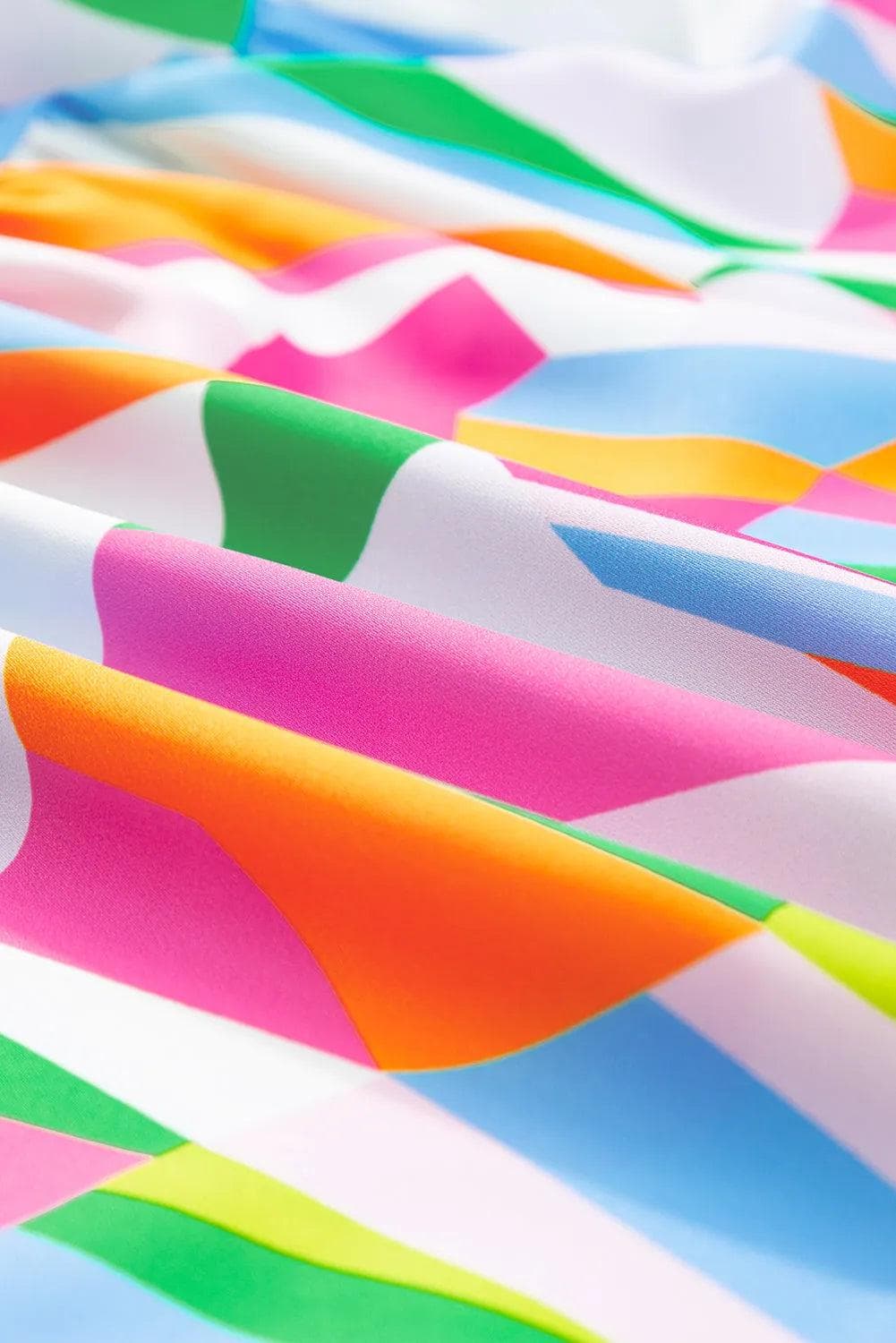 Dresses/Mini Dresses Green Abstract Print Ruffled Sleeve V Neck Dress