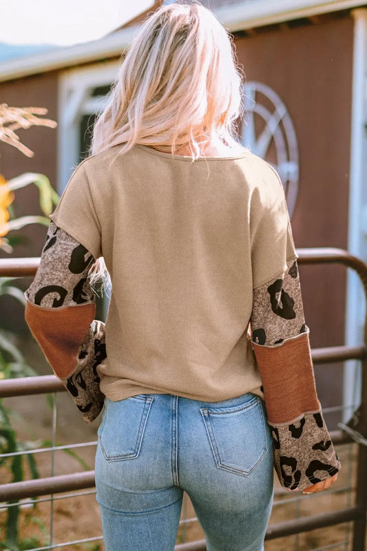 Tops/Long Sleeve Tops Leopard Colorblock Patchwork V-Neck Loose Sleeve Knit Top