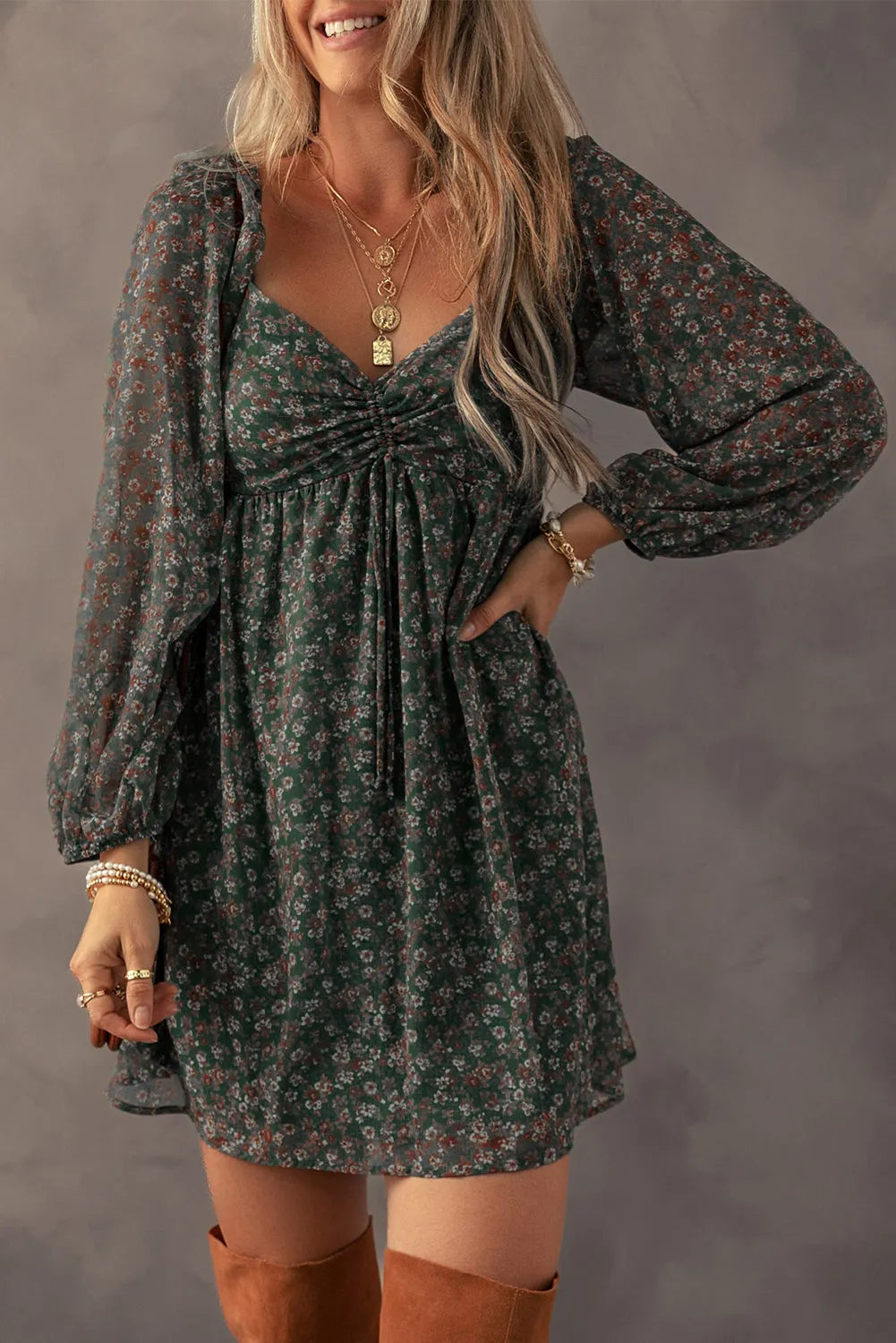 Green Floral Print Sweetheart Neck Shirred Back Mini Dress - Chic Meadow Boutique 