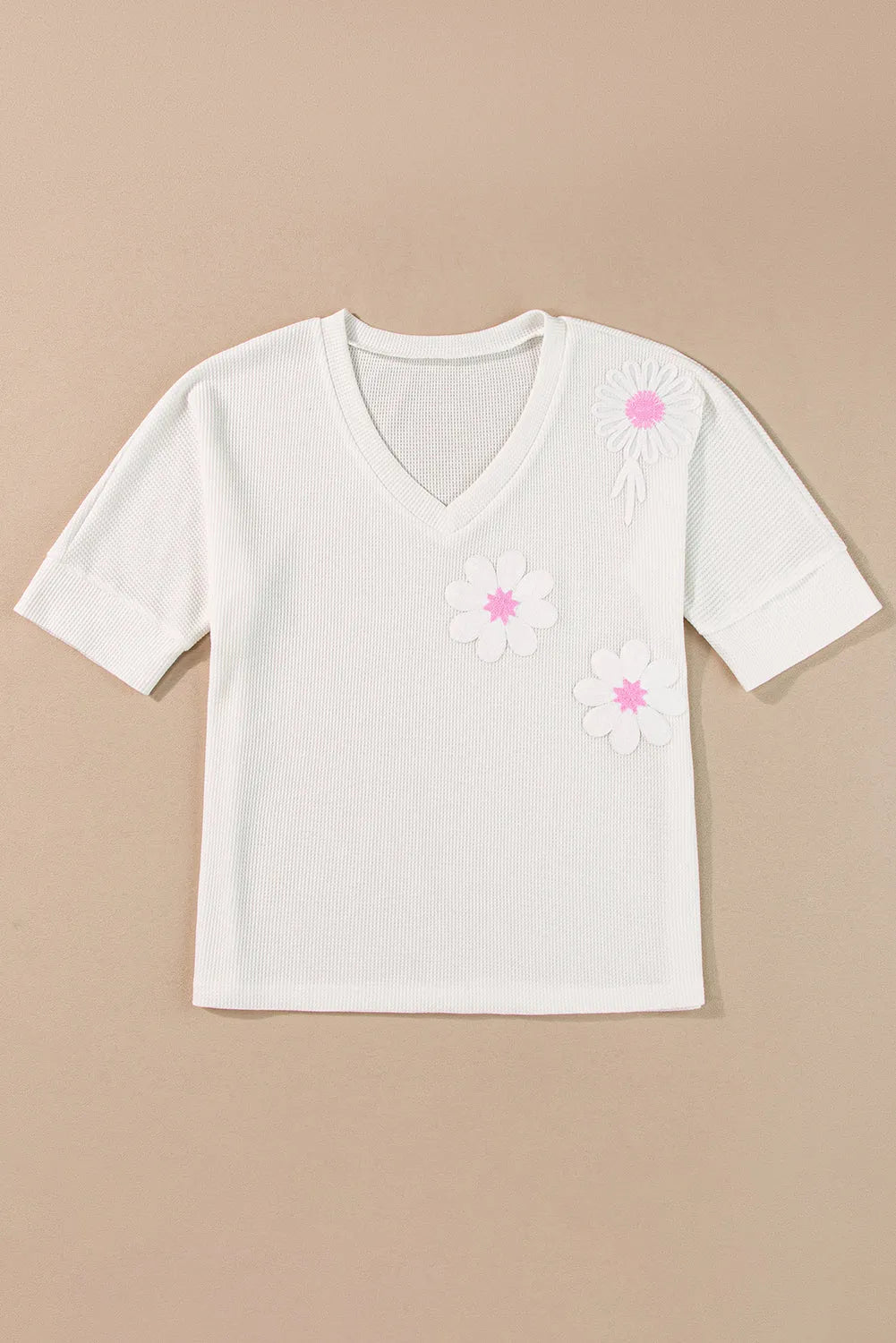 White Flower Applique Texture Knitted V Neck Top - Chic Meadow Boutique 