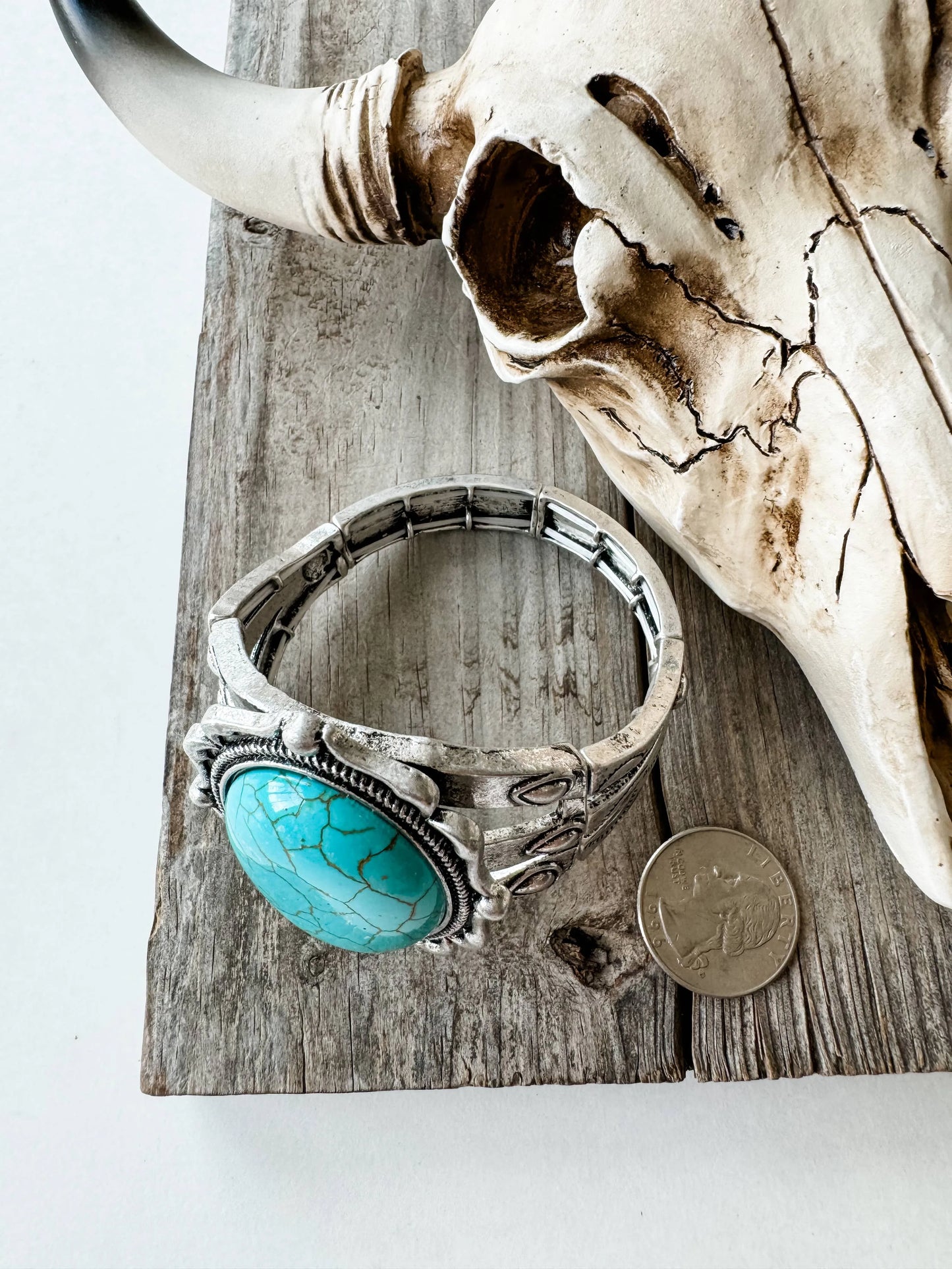 Concho Stone Stretch Bracelet - Turquoise - Chic Meadow Boutique 