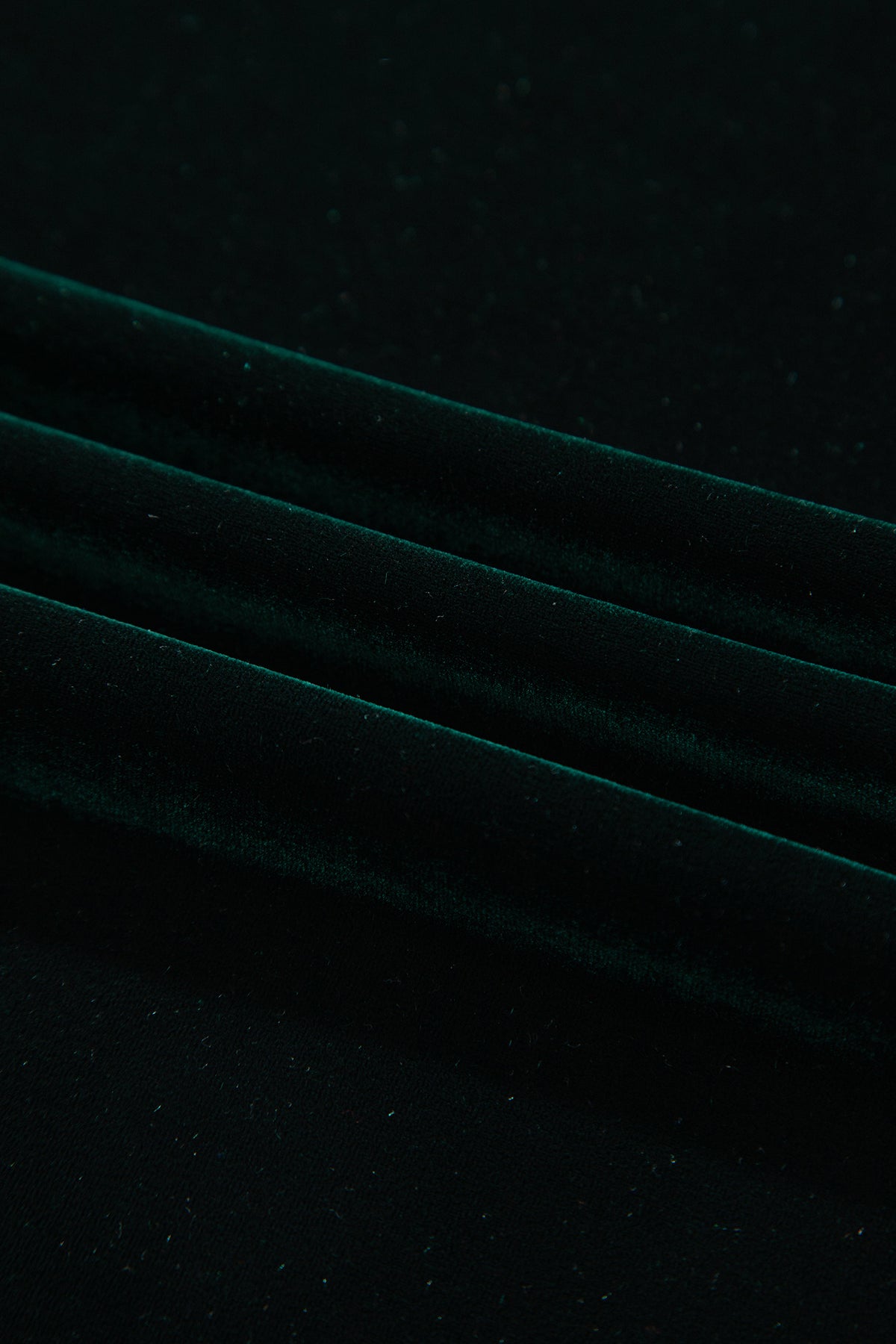 Blackish Green Velvet Long Sleeve Lace Splicing Hem Shift Maxi Dress