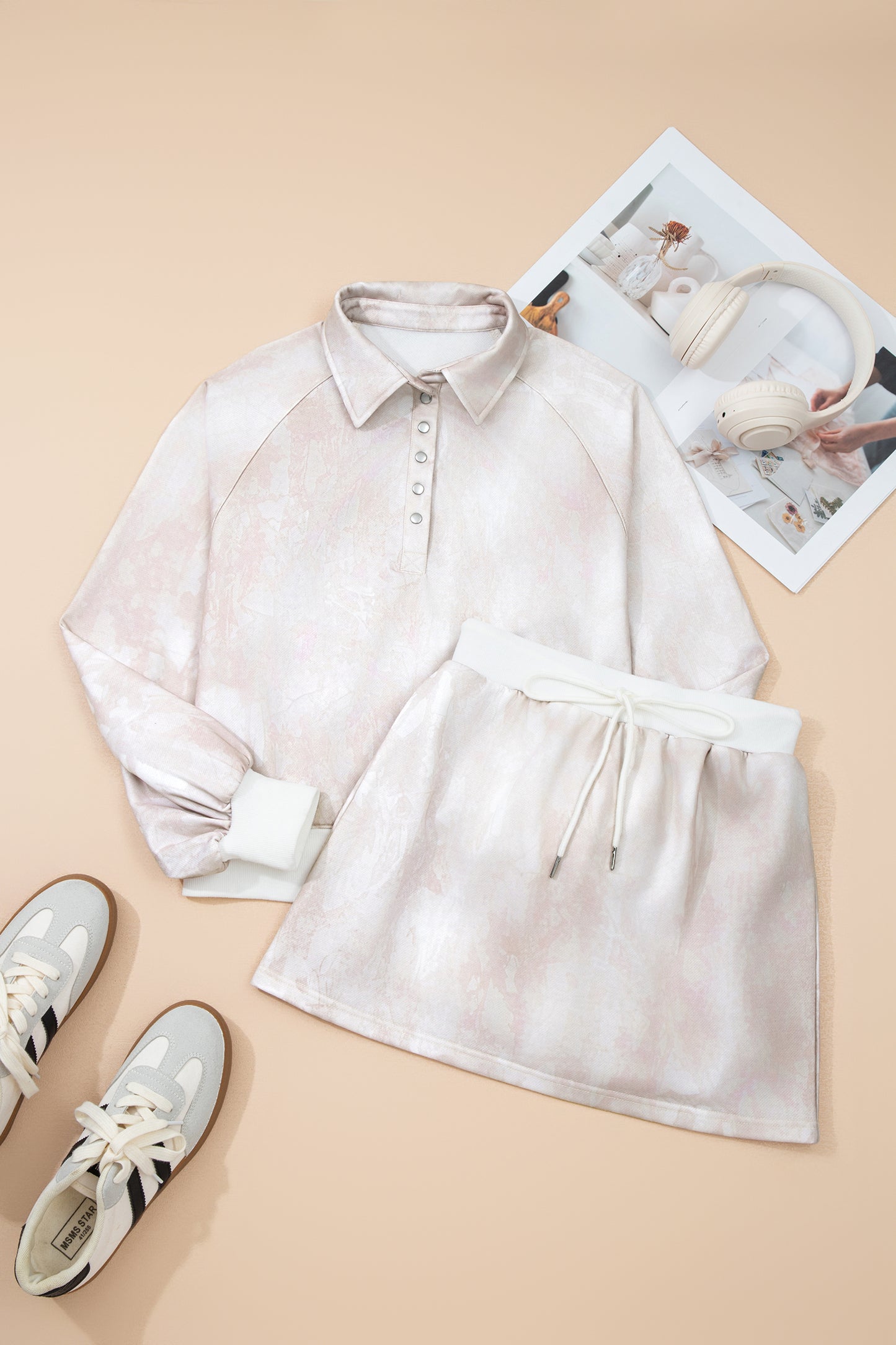 White Abstract Woodland Print Balloon Sleeve Pullover Drawstring Mini Skirt Set