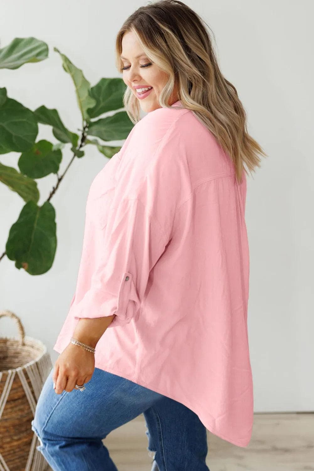 Plus Size/Plus Size Tops/Plus Size Blouses & Shirts Pink Flap Pocket Tab Sleeve Button-Down Plus Size Shirt