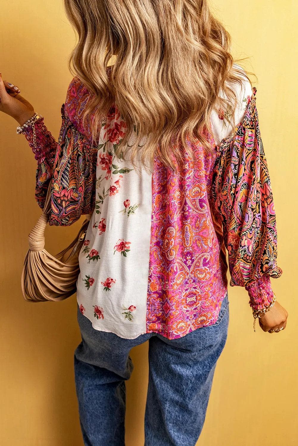 Plus Size/Plus Size Tops/Plus Size Blouses & Shirts Pink Multicolor Floral Patchwork Shirred Cuffs Buttoned Blouse