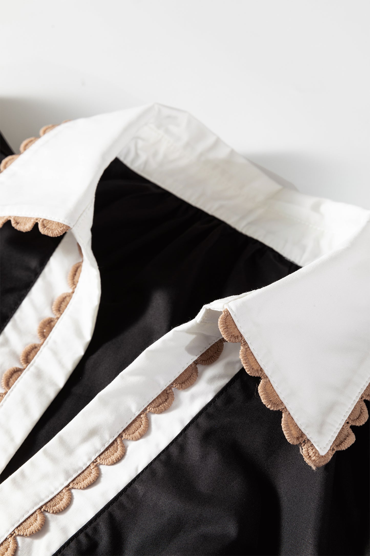 Black Ricrac Trim Color Block Patchwork Shirt Collar Short Sleeve Blouse