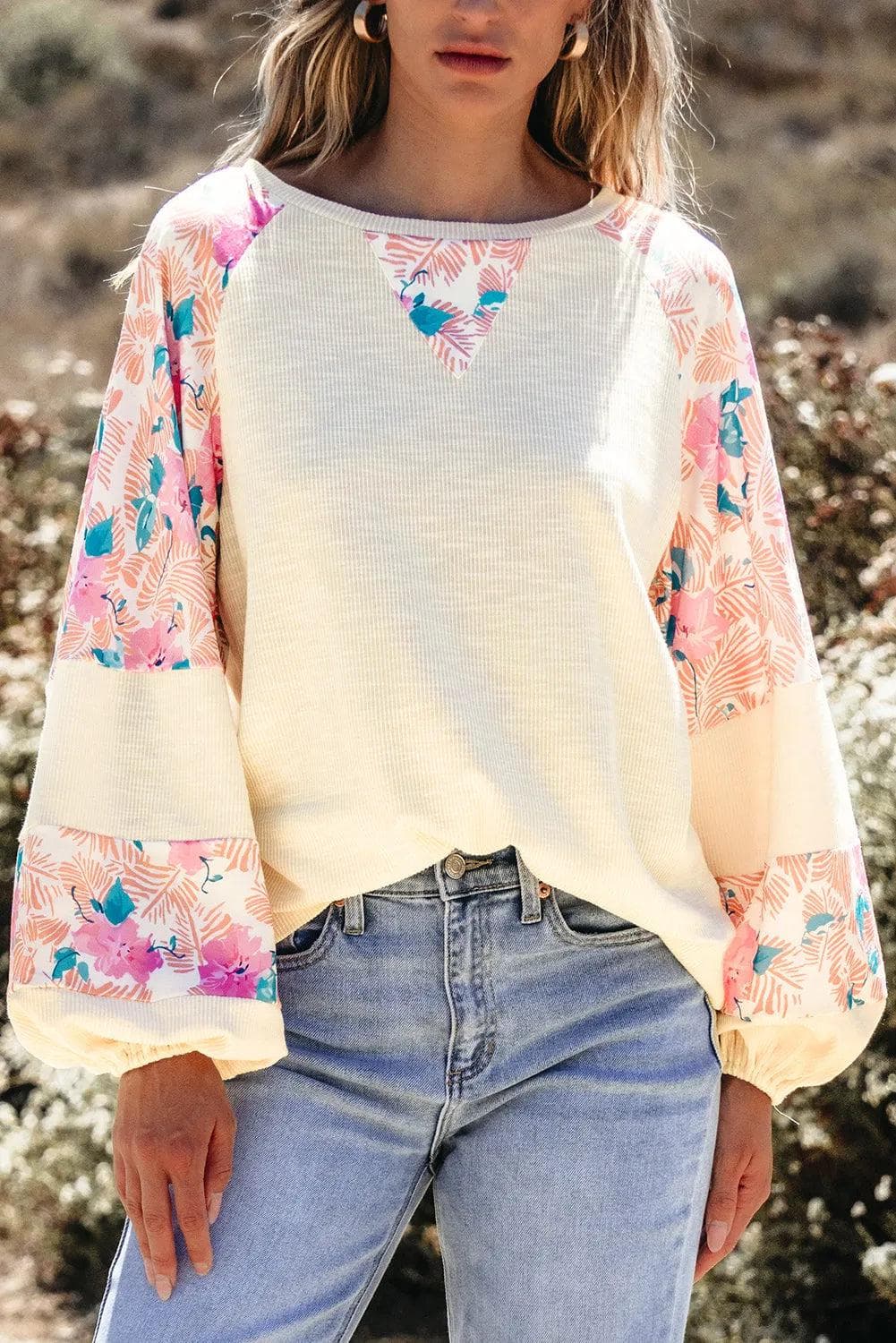 Tops/Blouses & Shirts Apricot Textured Floral Patchwork Balloon Sleeve Blouse