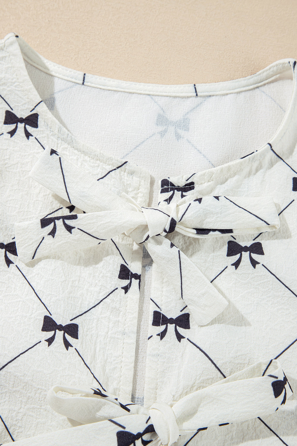 White Bowknot Print Front Knots Bubble Sleeve Blouse