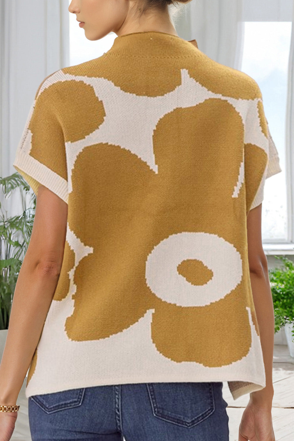 Camel Big Flower Pattern Stand Neck Short Sleeve Sweater