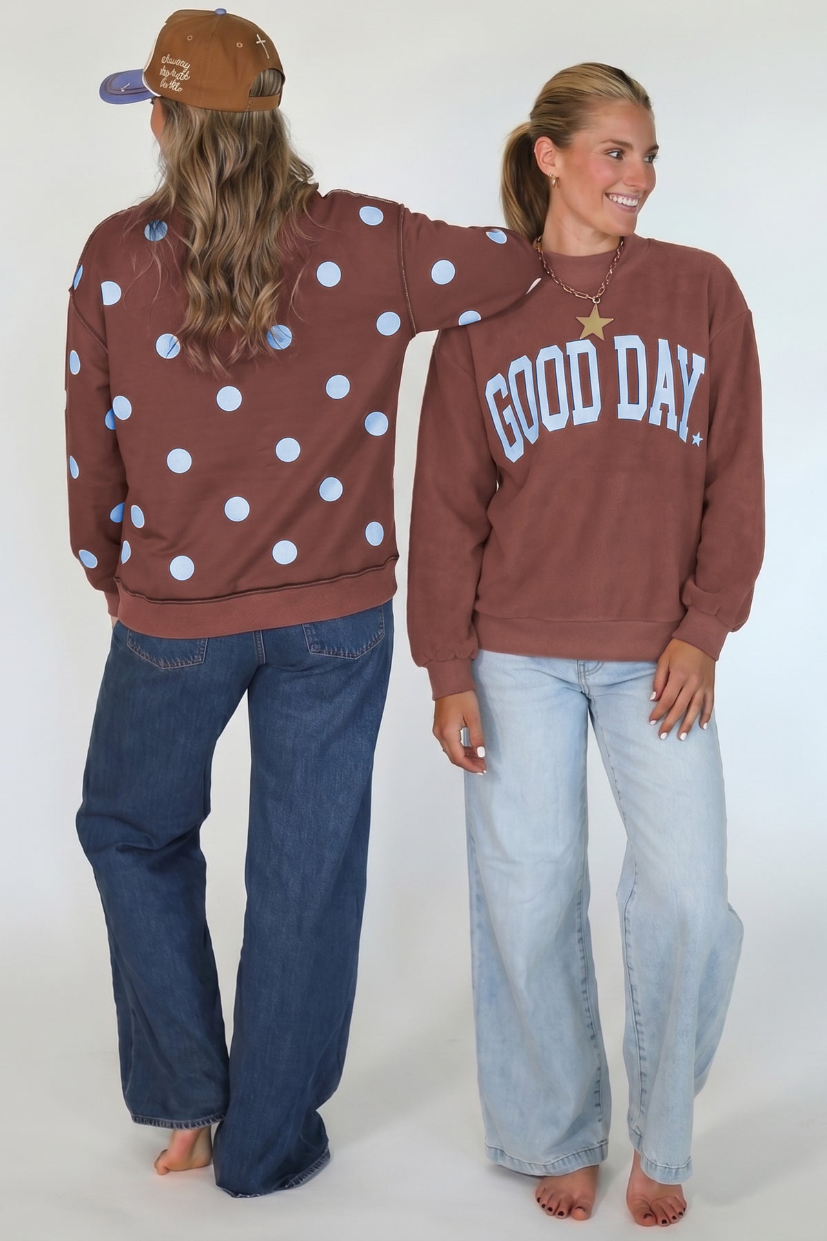 Clay Polka Dot/GOOD DAY Print Reversible Mock Neck Pullover Sweatshirt