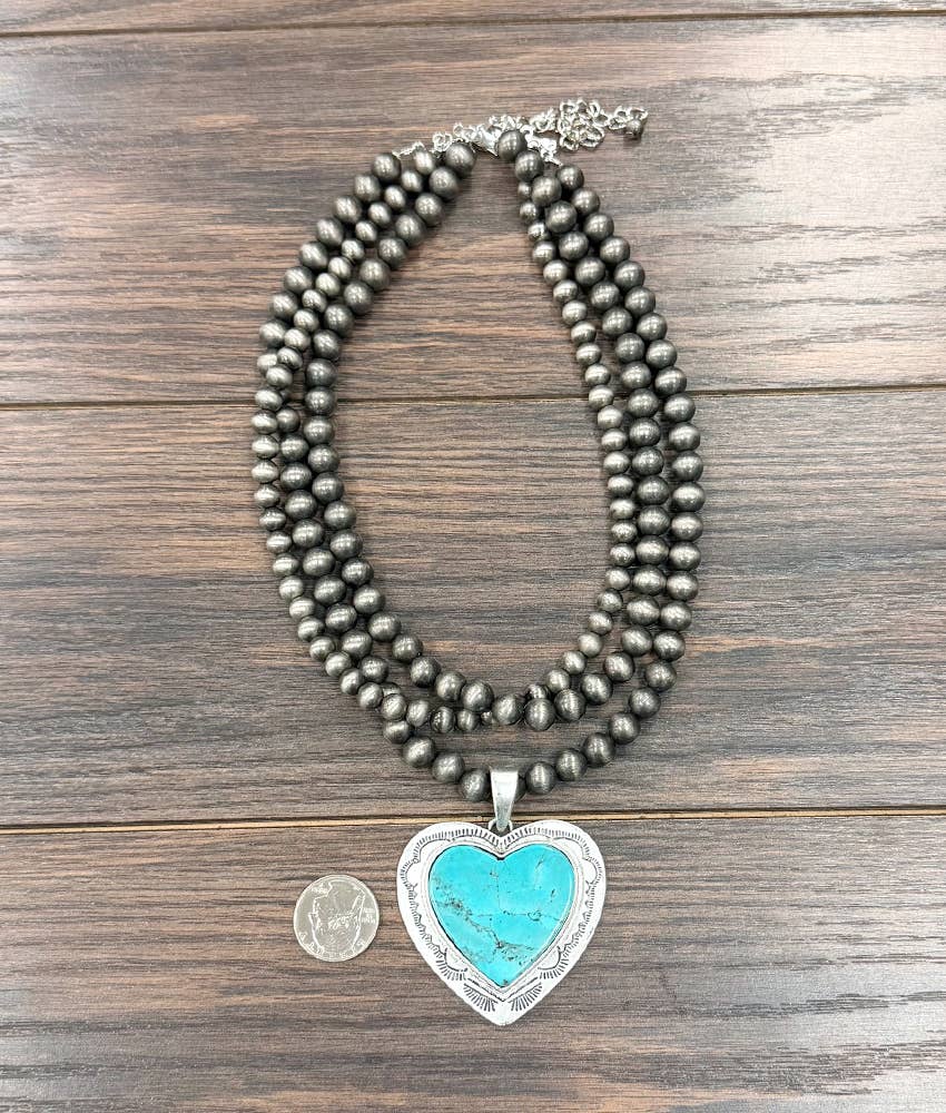 739697, 18" Handmade Navajo Heart Turquoise Necklace
