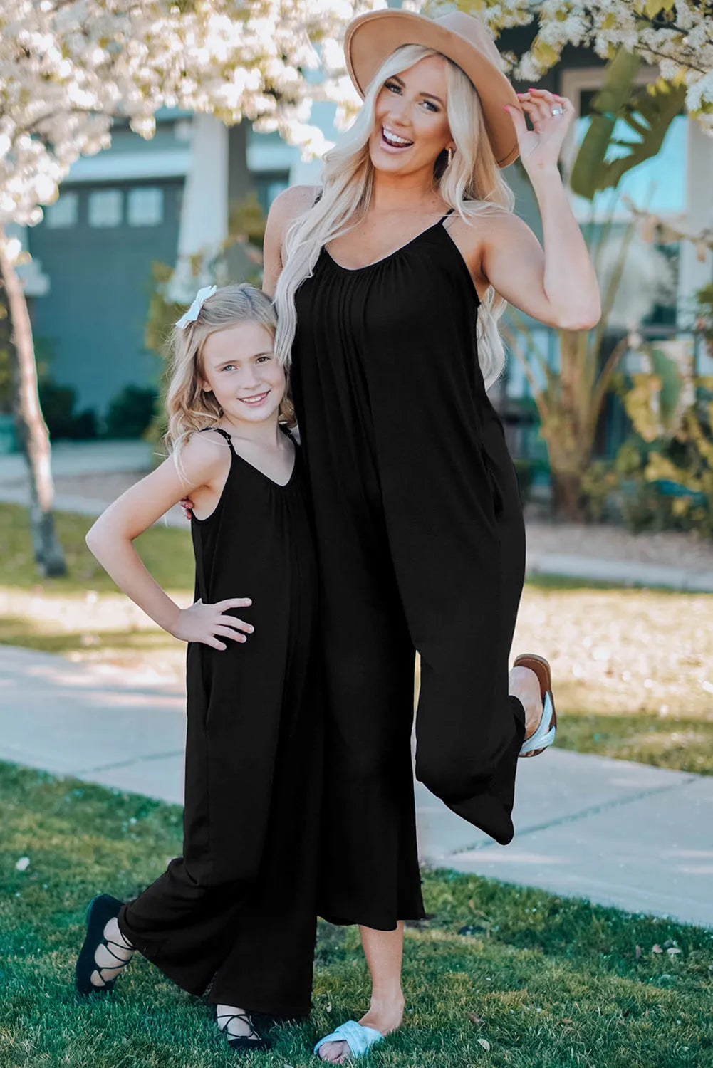 Black Spaghetti Straps Wide Leg Pocketed Jumpsuits - Chic Meadow Boutique 