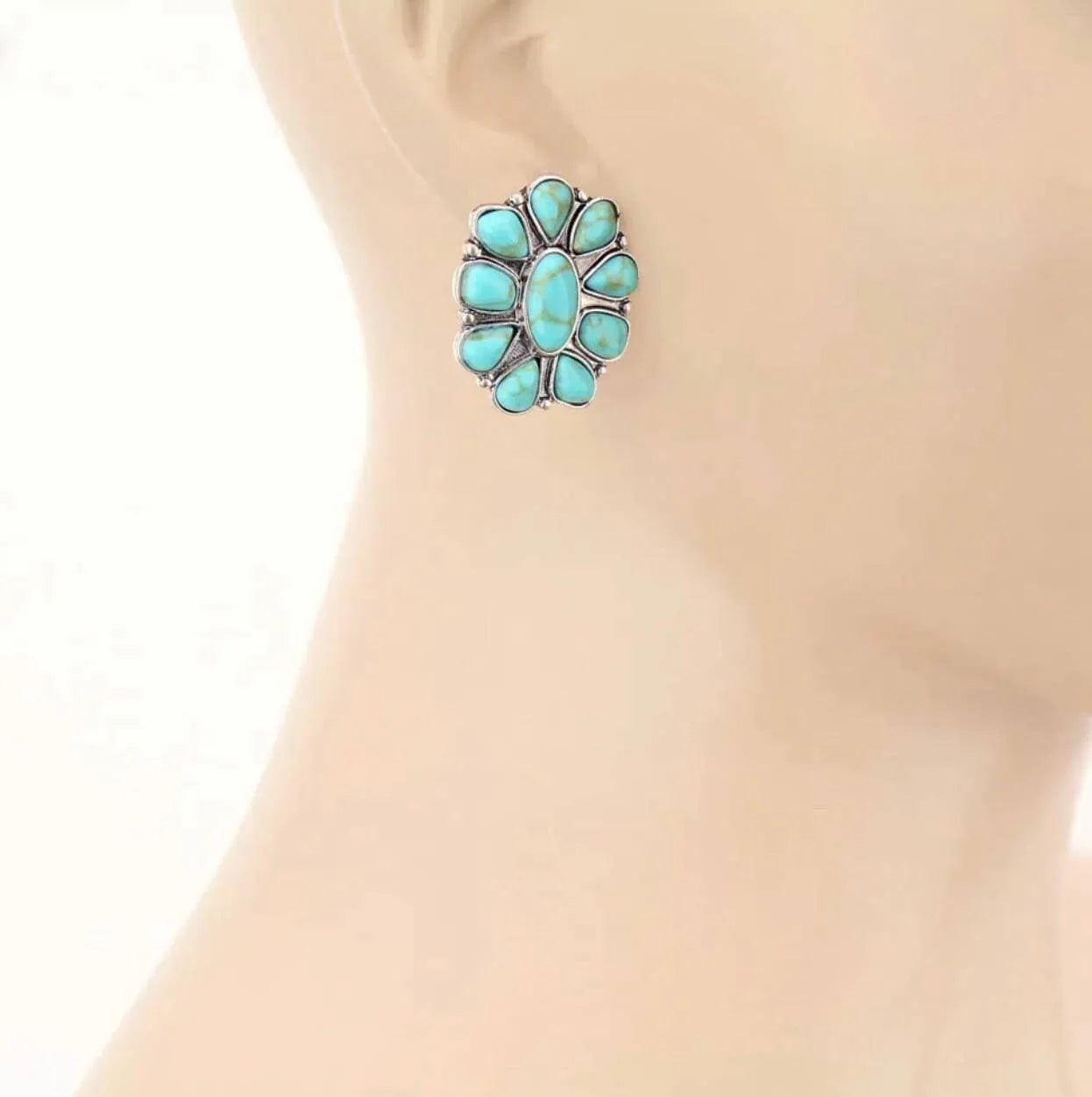 Conch Stone Studs Earrings Western Earring - Chic Meadow Boutique 