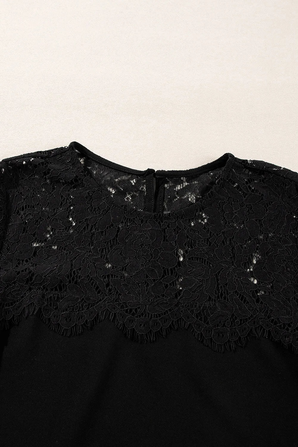 Black Lace Crochet Patchwork O Neck Long Sleeve Top - Chic Meadow Boutique 