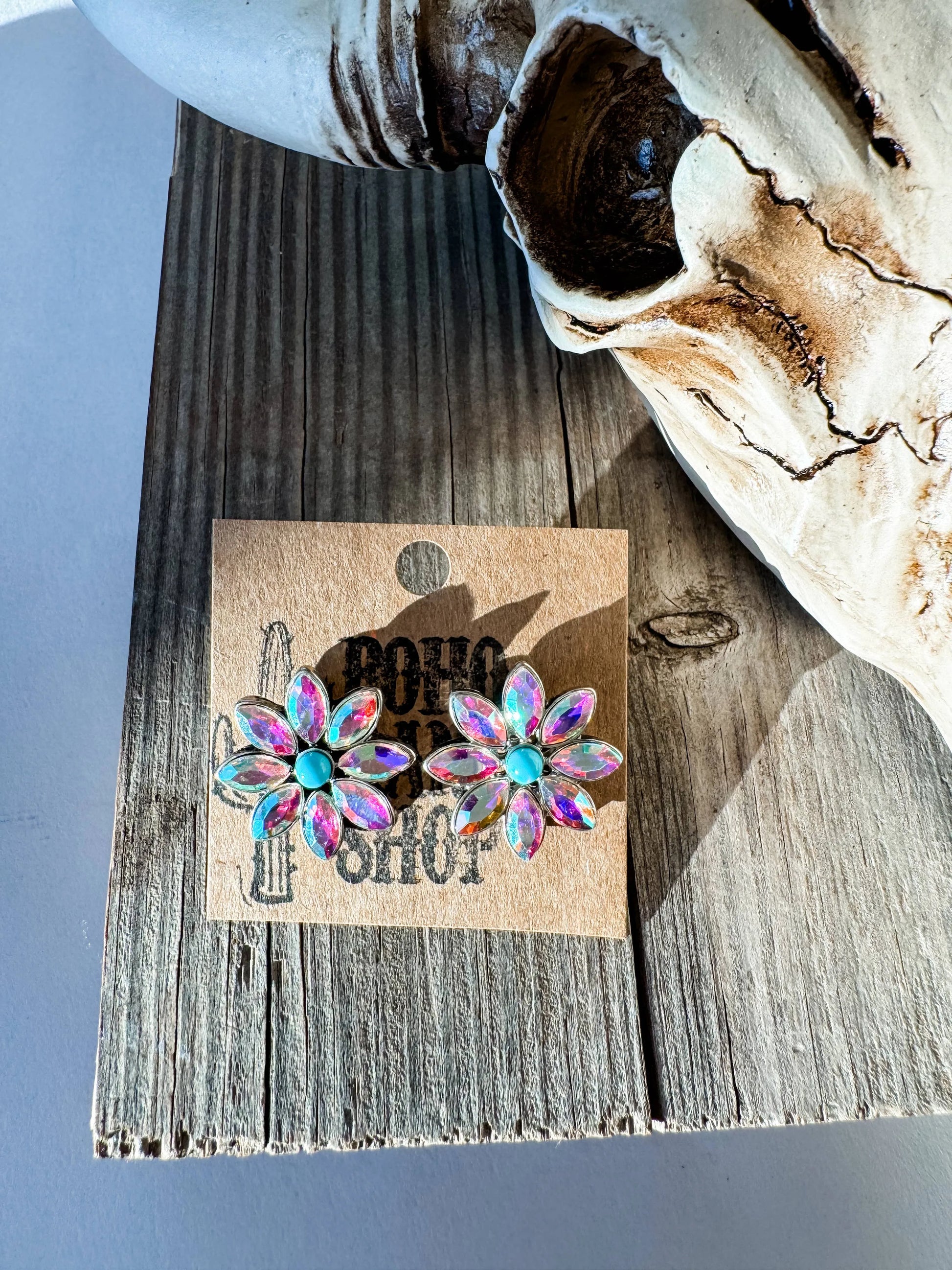 Jewelry Glass Stone Flower Post Earrings