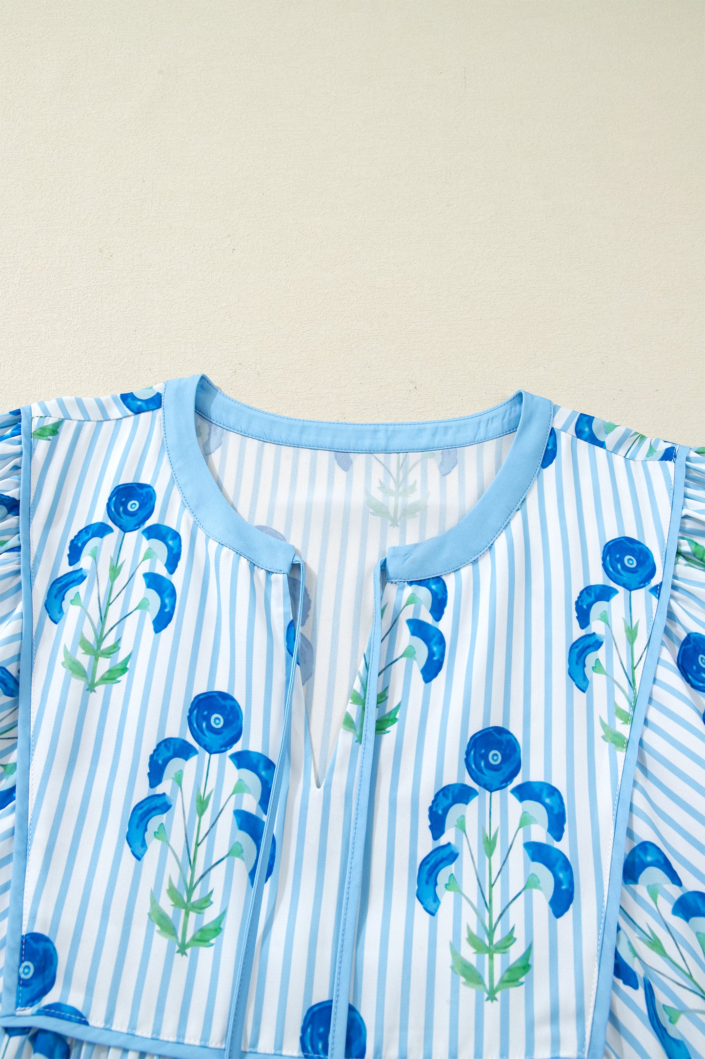 Sky Blue Floral Striped Bubble Short Sleeve Plus Size Dress