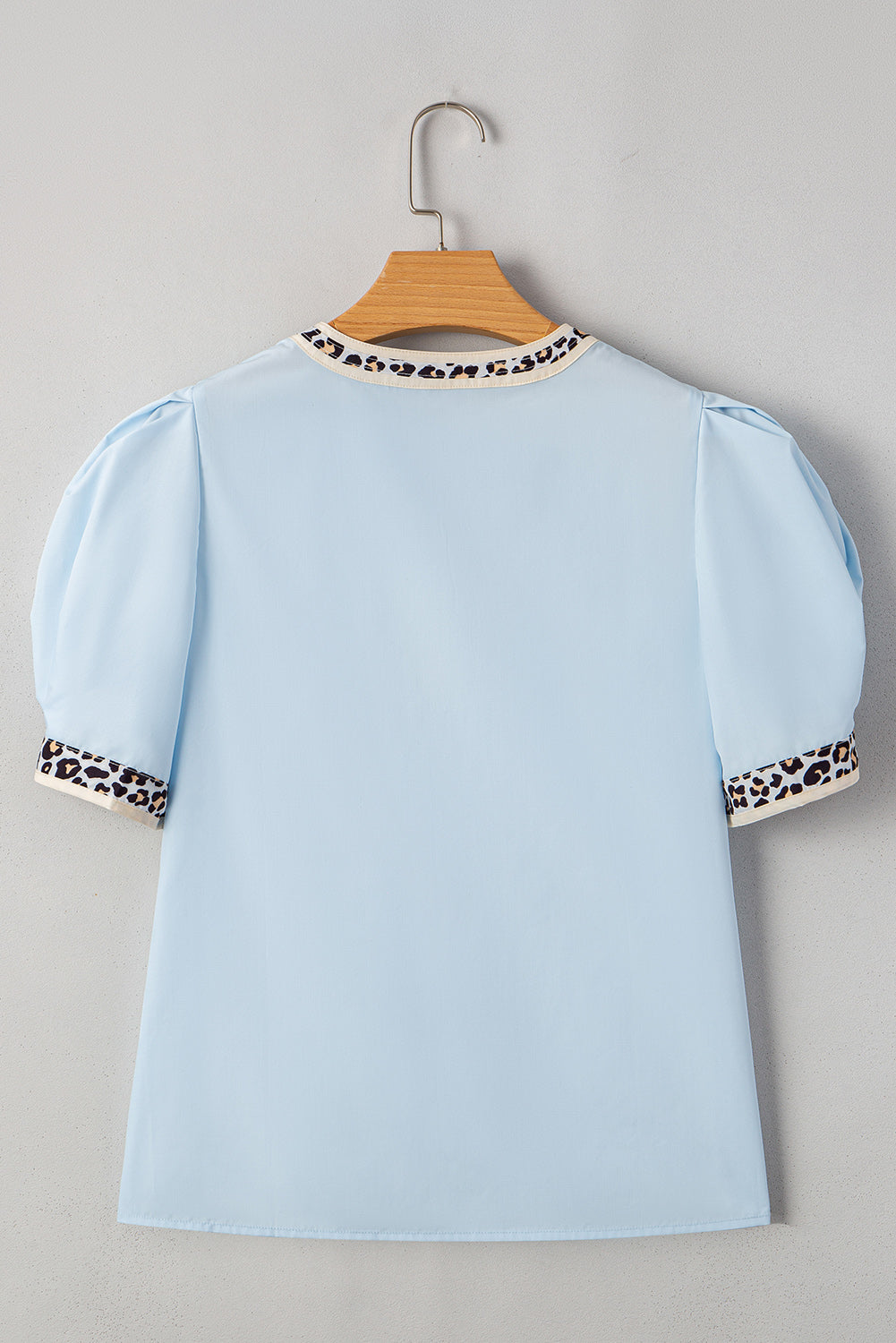 Beau Blue Contrast Leopard Trim Split Neck Puff Sleeve Blouse