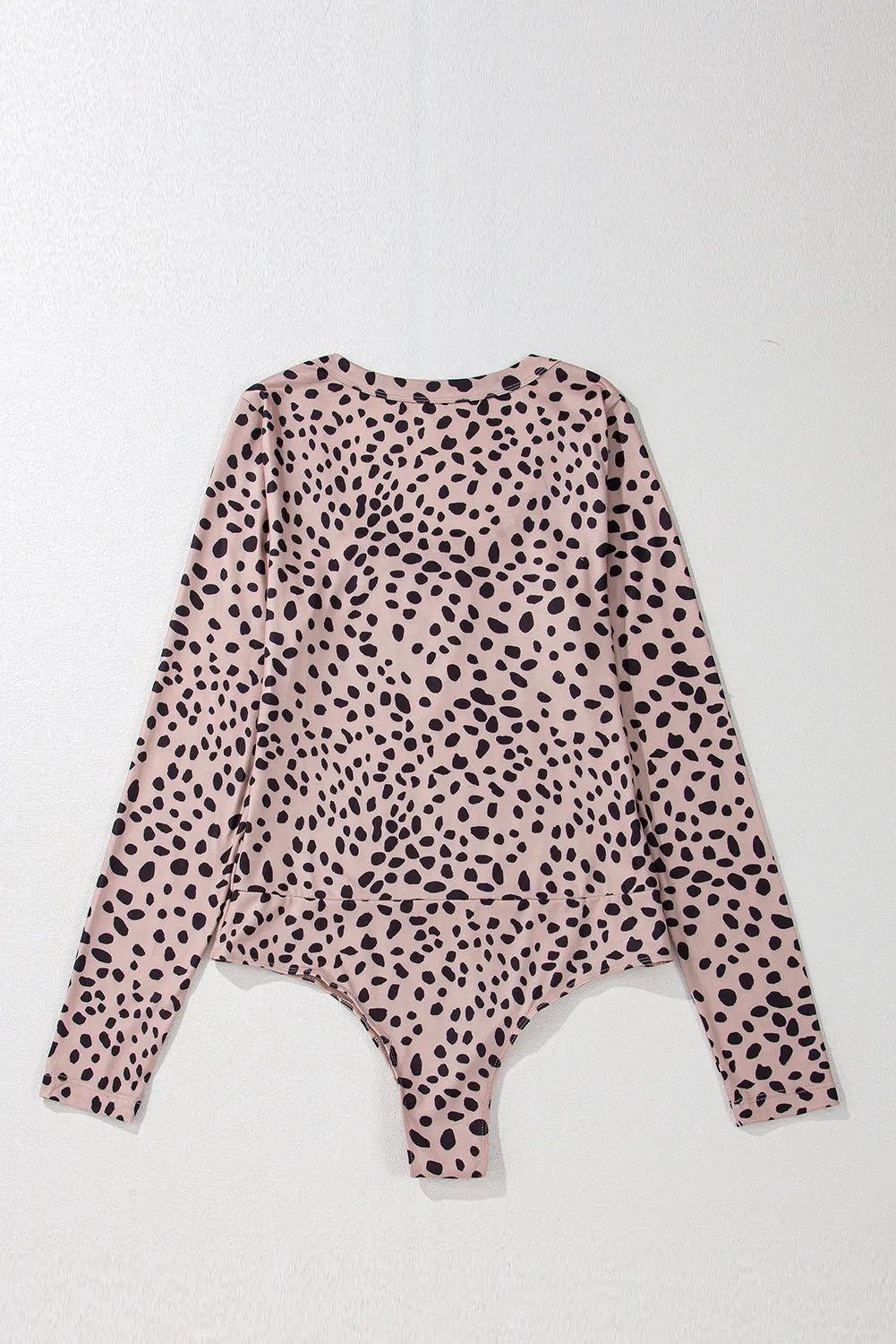 Smoke Gray Leopard Print Long Sleeve Scoop Neck Slim Fit Bodysuit - Chic Meadow Boutique 