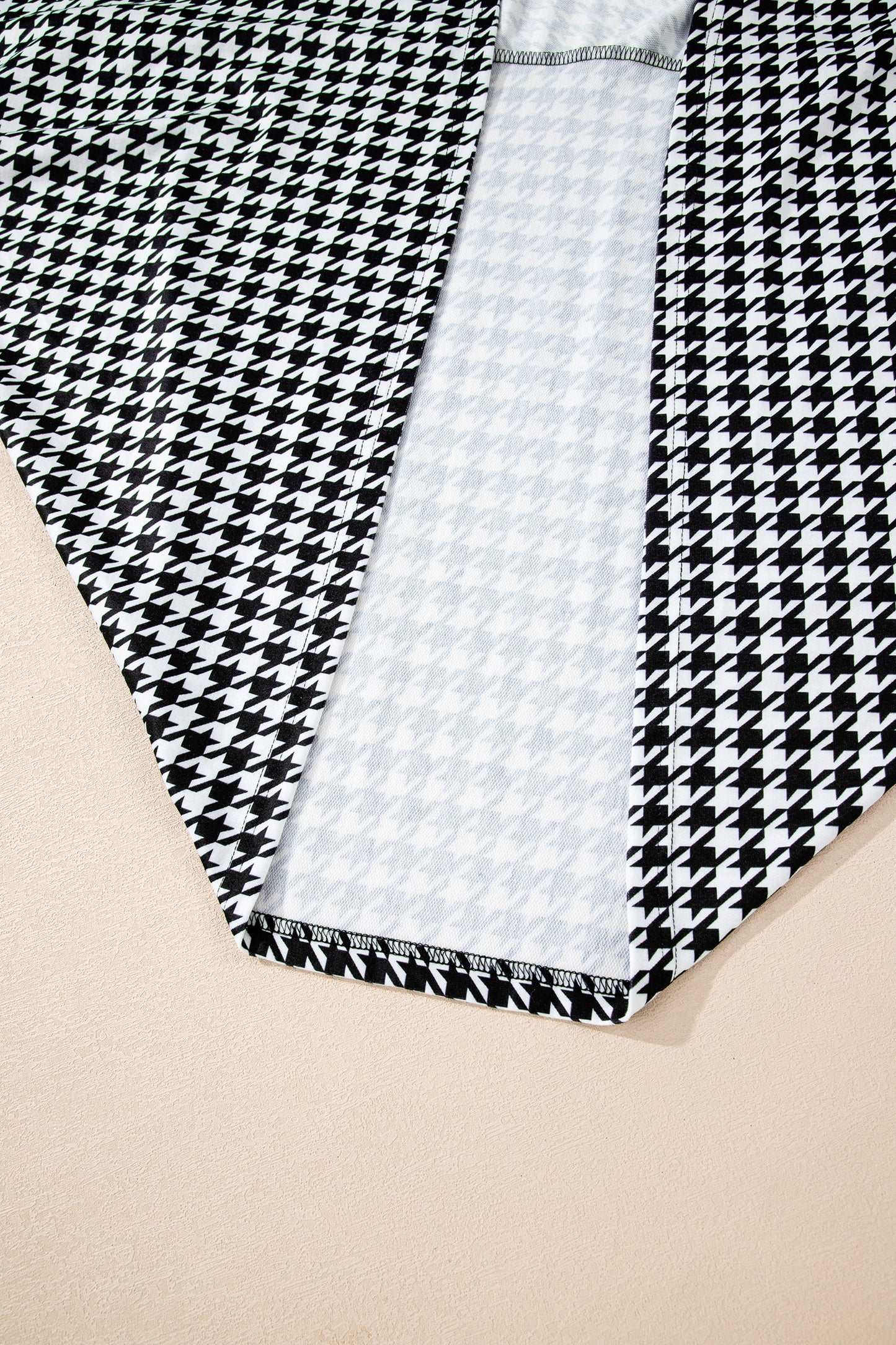 Black Houndstooth Print Open Front Long Dolman Kimonos