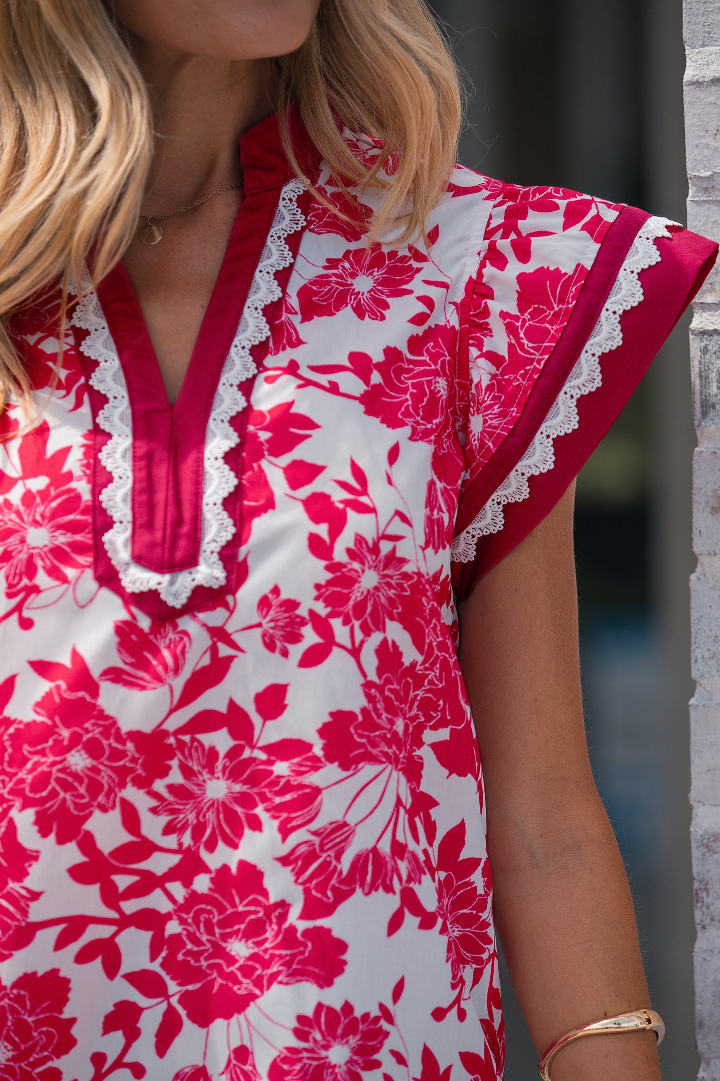 Red Floral Print Color Block Trim Lace Detail V Neck Flutter Sleeve Blouse