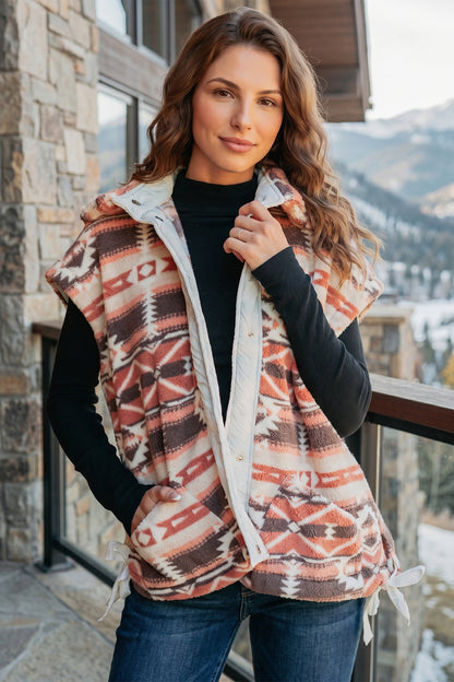 Multicolour Geometric Print Fleece Metal Button Placket Shift Silhouette Vest