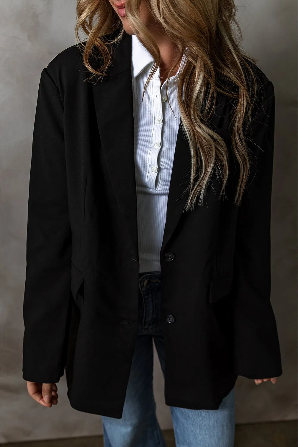 Black Lapel Flap Pocket Buttoned Blazer - Chic Meadow Boutique 