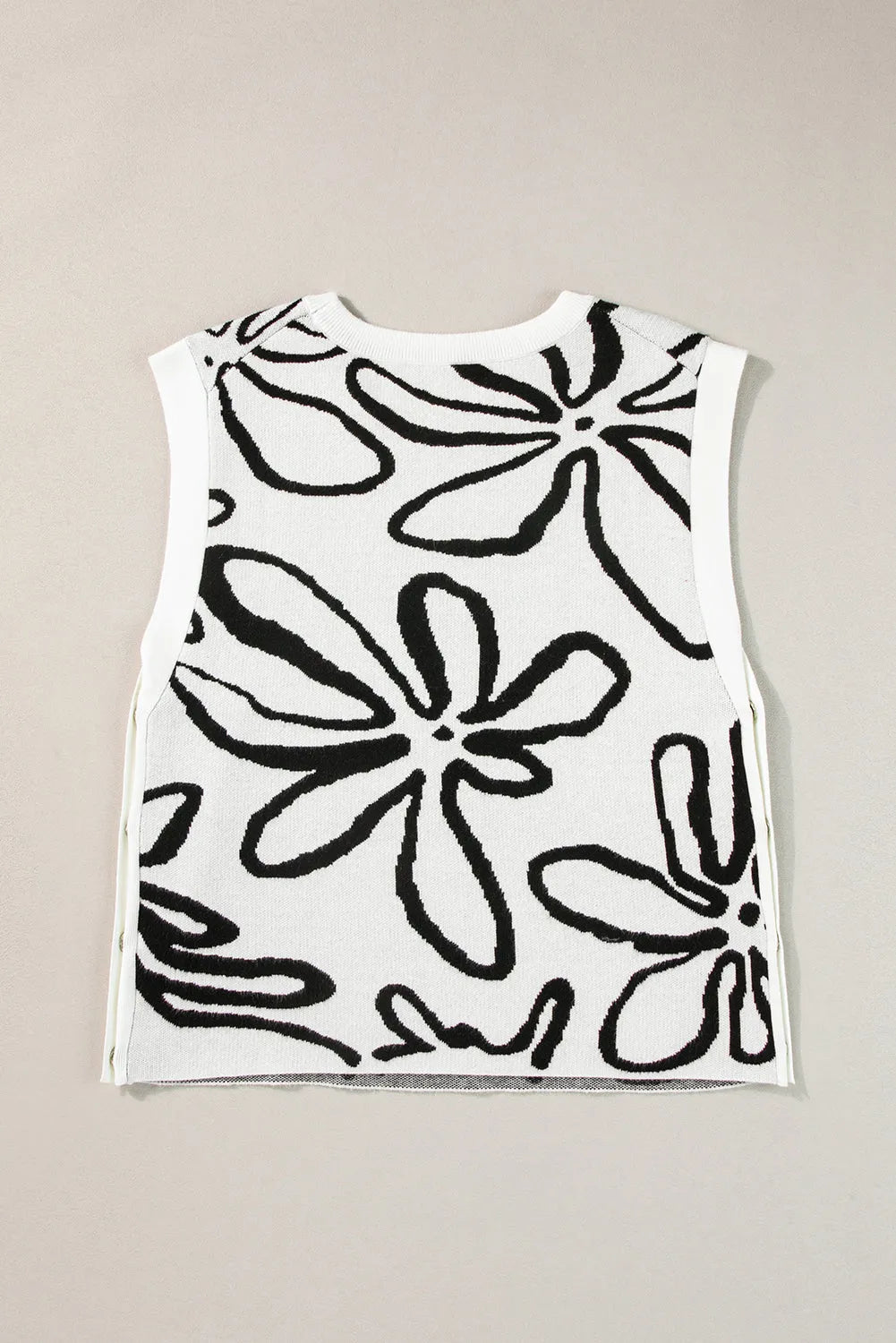 White Button Sides Sleeveless Floral Knitted Top - Chic Meadow Boutique 