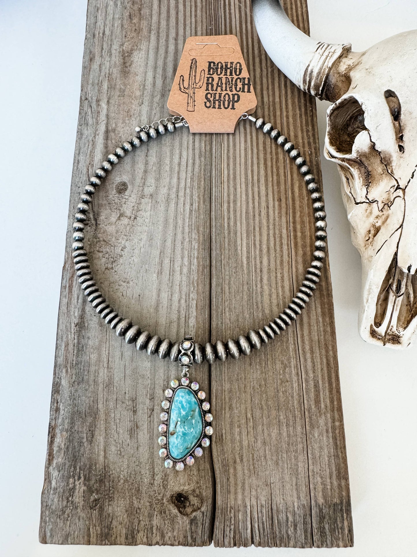 Western Concho Pendant Wire Necklace