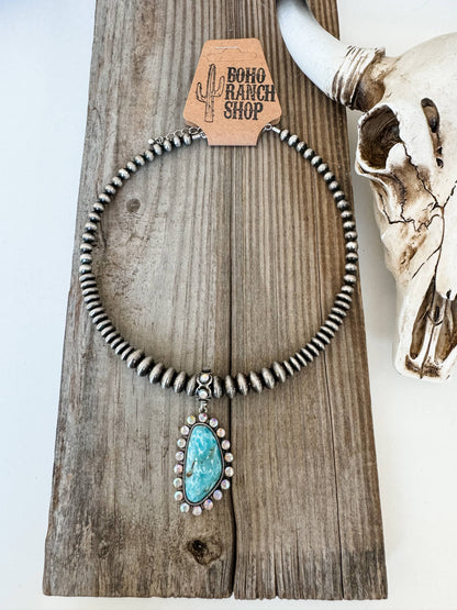 Western Concho Pendant Wire Necklace