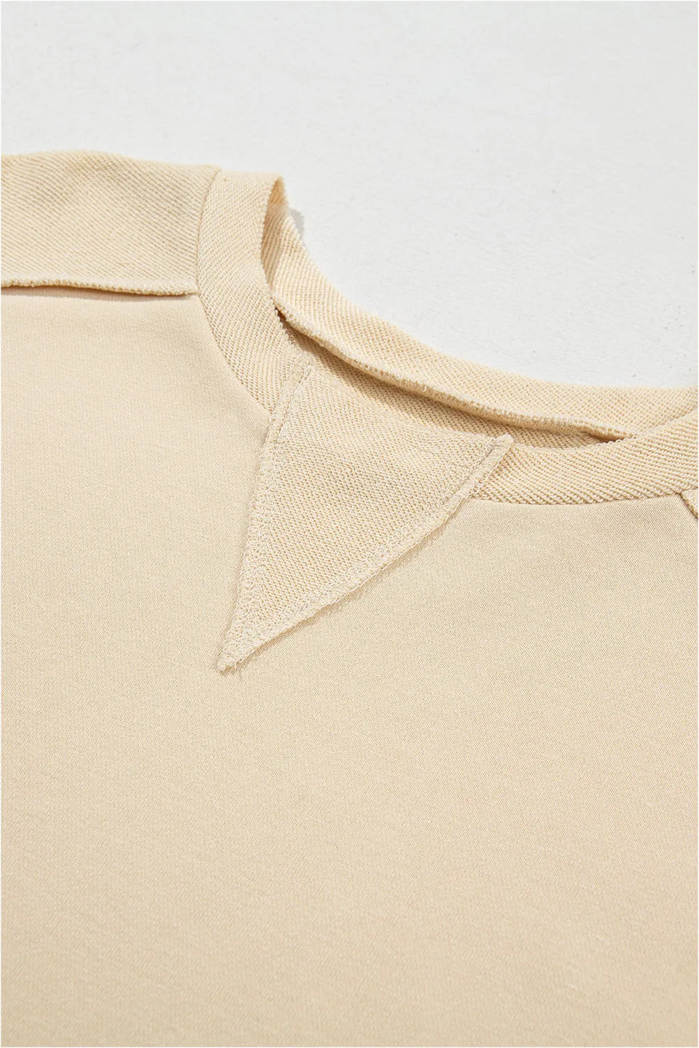 Beige Splicing Round Neck Pullover Sweatshirt - Chic Meadow Boutique 