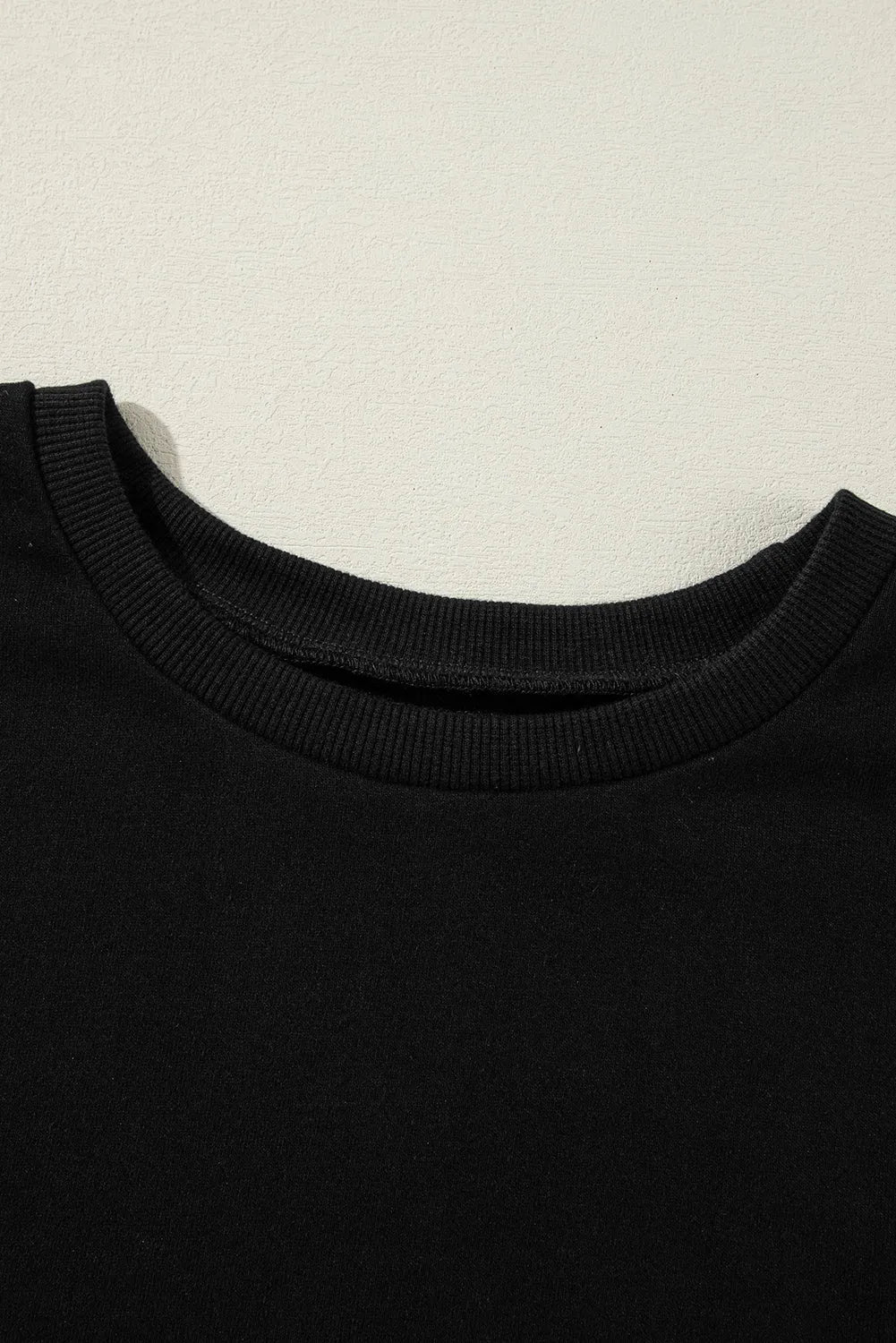 Black Solid O Neck High Low Hem Pullover Sweatshirt - Chic Meadow Boutique 