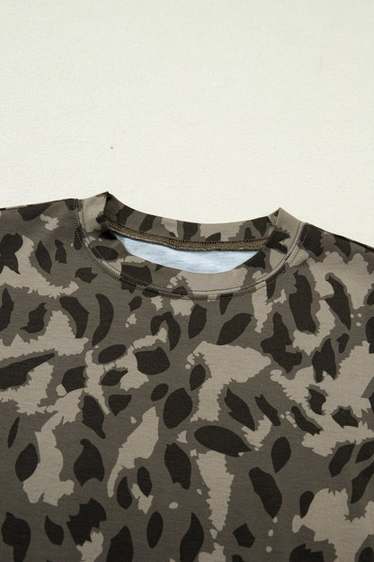 Brown Retro Leopard Print Mock Neck Slim Tee