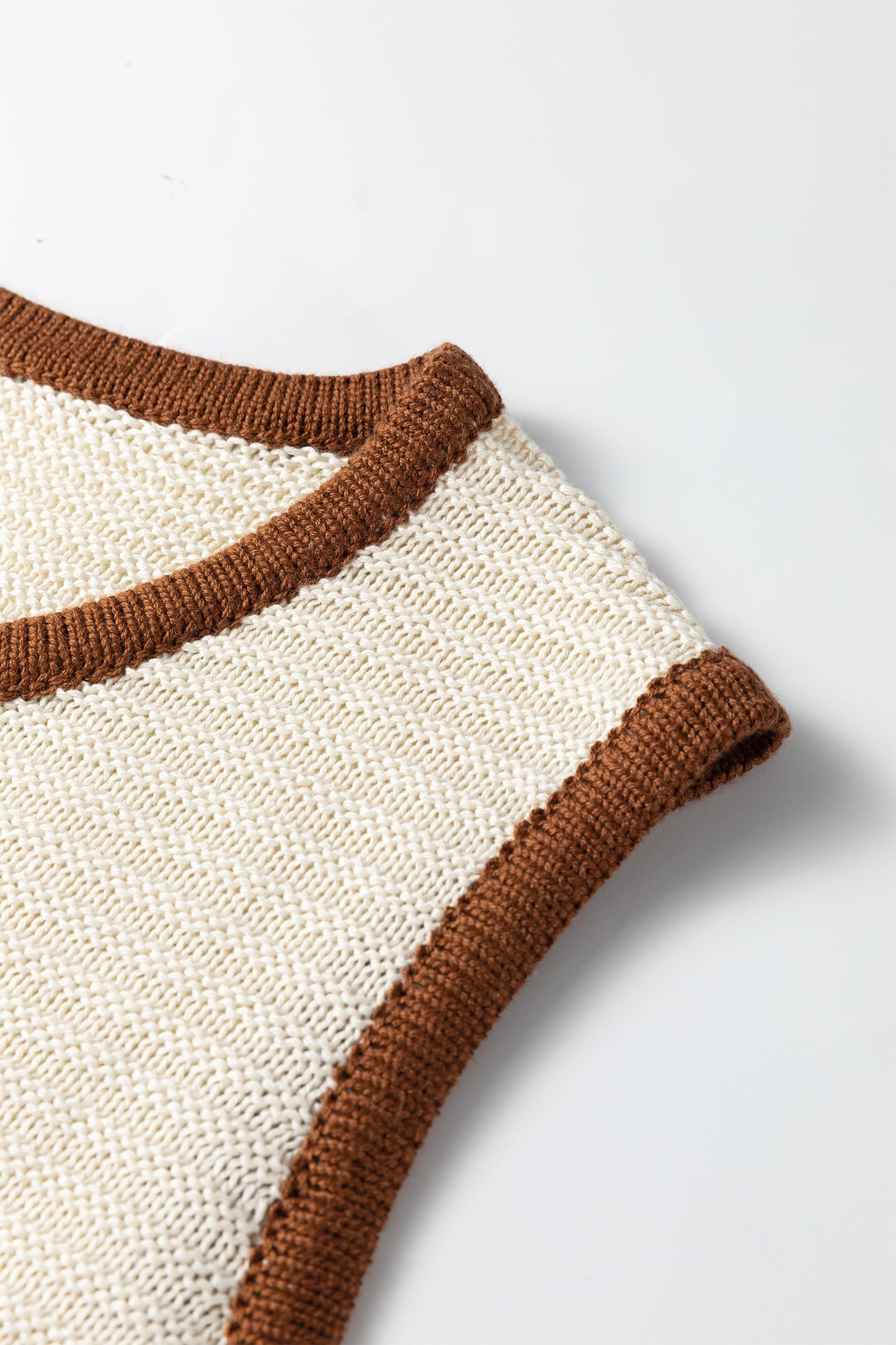 White Horizontal Ribbed Knit Contrast Trim Ties Front Sweater Vest