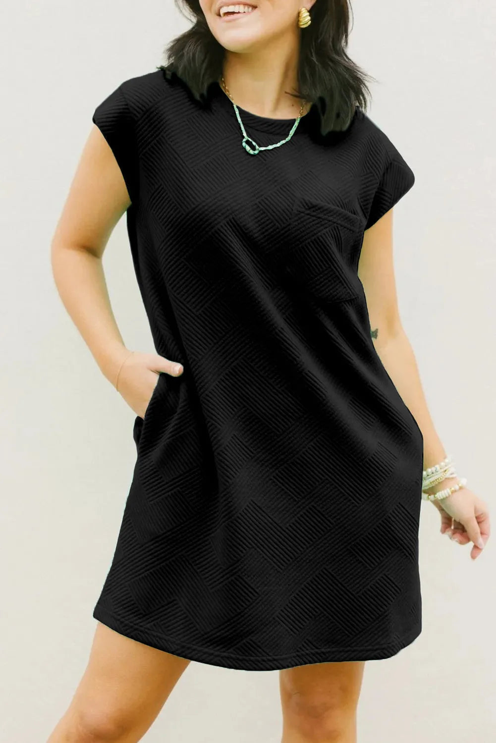 Black Textured Cap Sleeve T Shirt Dress - Chic Meadow Boutique 