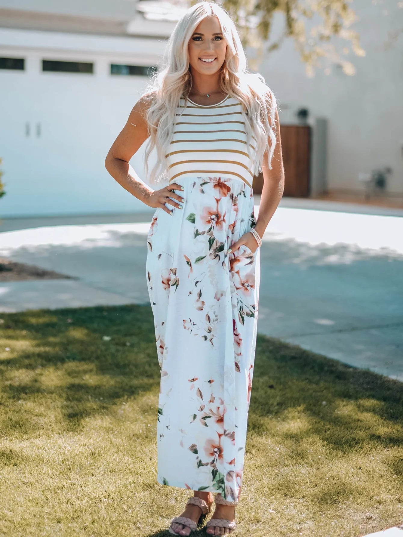 Dresses/Maxi Dresses White Striped Floral Print Sleeveless Maxi Dress with Pocket