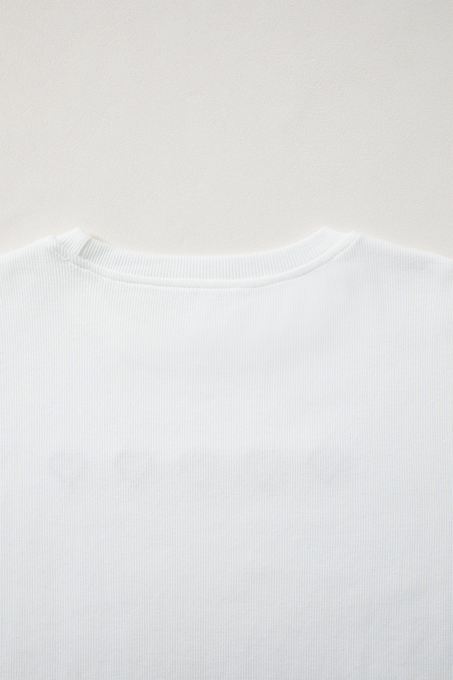 White 3d Ribbed XOXO Heart Embroidered Drop Shoulder Sweatshirt