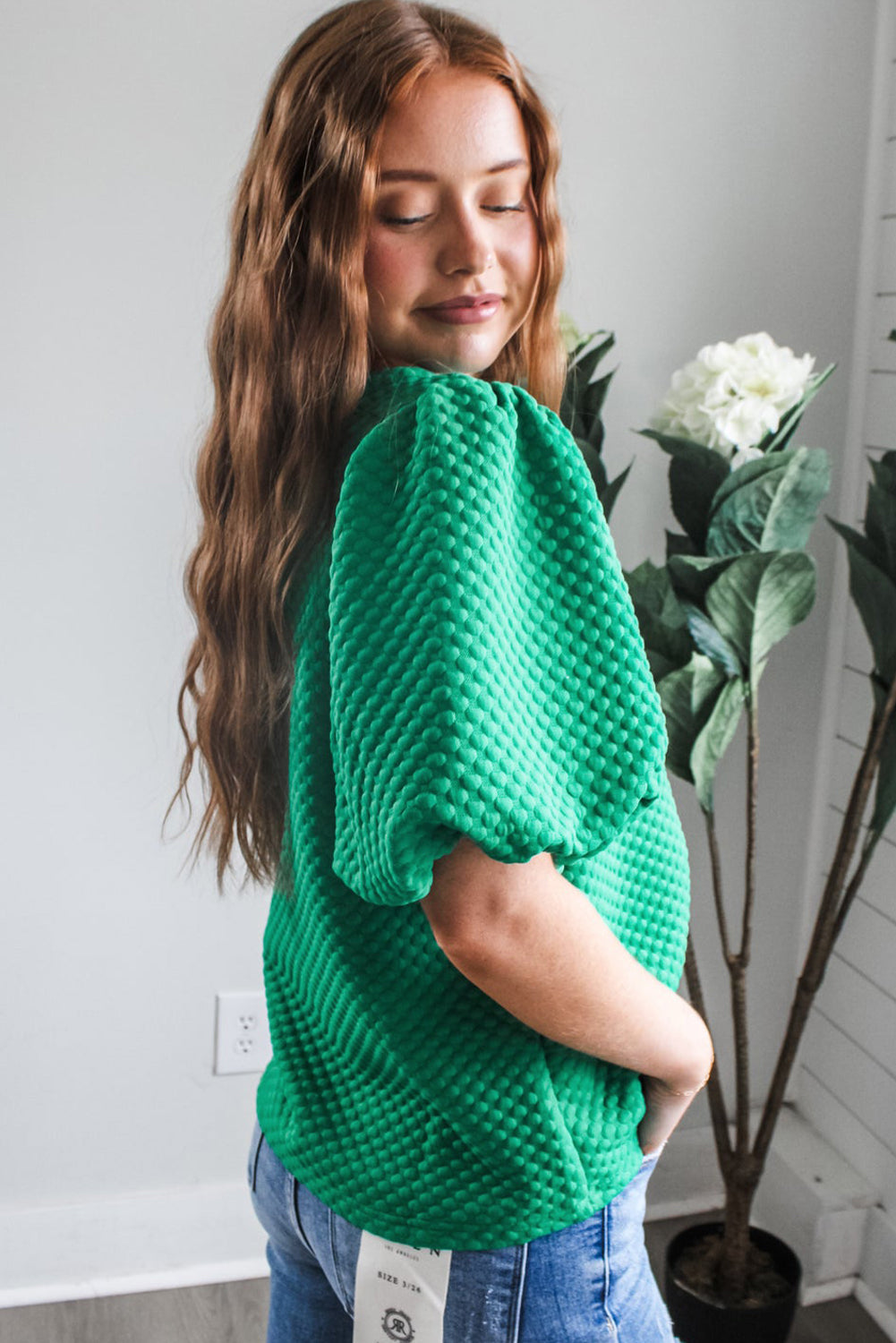 Sea Green Solid Textured O Neck Puff Sleeve Blouse