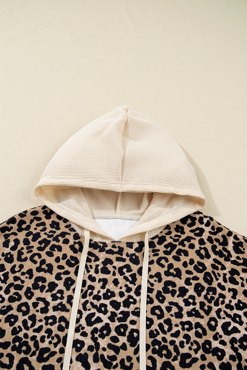 Leopard Print Waffle Contrast Kangaroo Pocket Hooded Sweatshirt