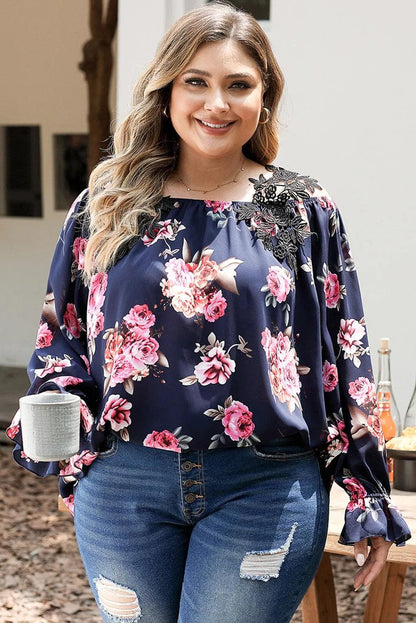 Plus Size/Plus Size Tops/Plus Size Blouses & Shirts Navy Blue Plus Size Crochet Detail Cold shoulder Floral Blouse