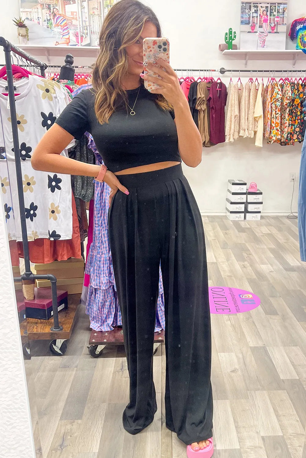 Black Slim Fit Crop Top and Pleated Wide Leg Pants Set - Chic Meadow Boutique 