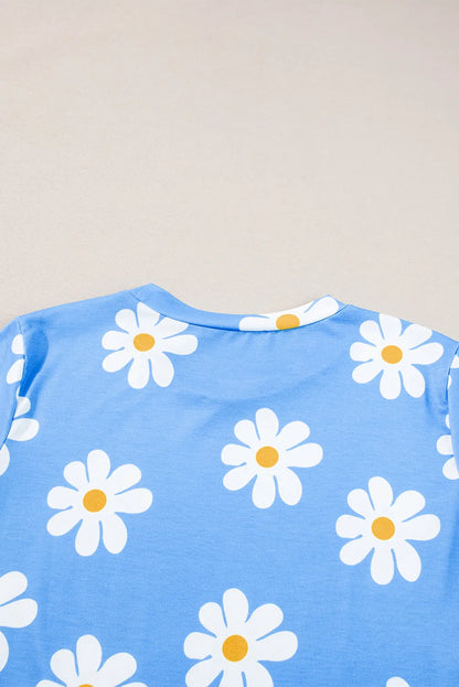 Sky Blue Daisy Printed Crewneck T Shirt - Chic Meadow Boutique 