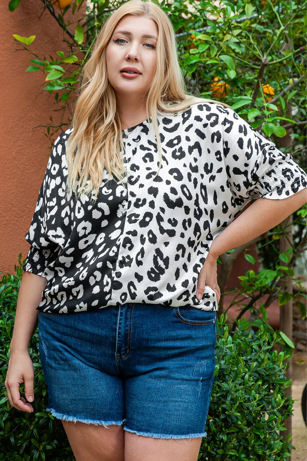 Black Plus Size Contrast Leopard Half Sleeve Blouse - Chic Meadow Boutique 