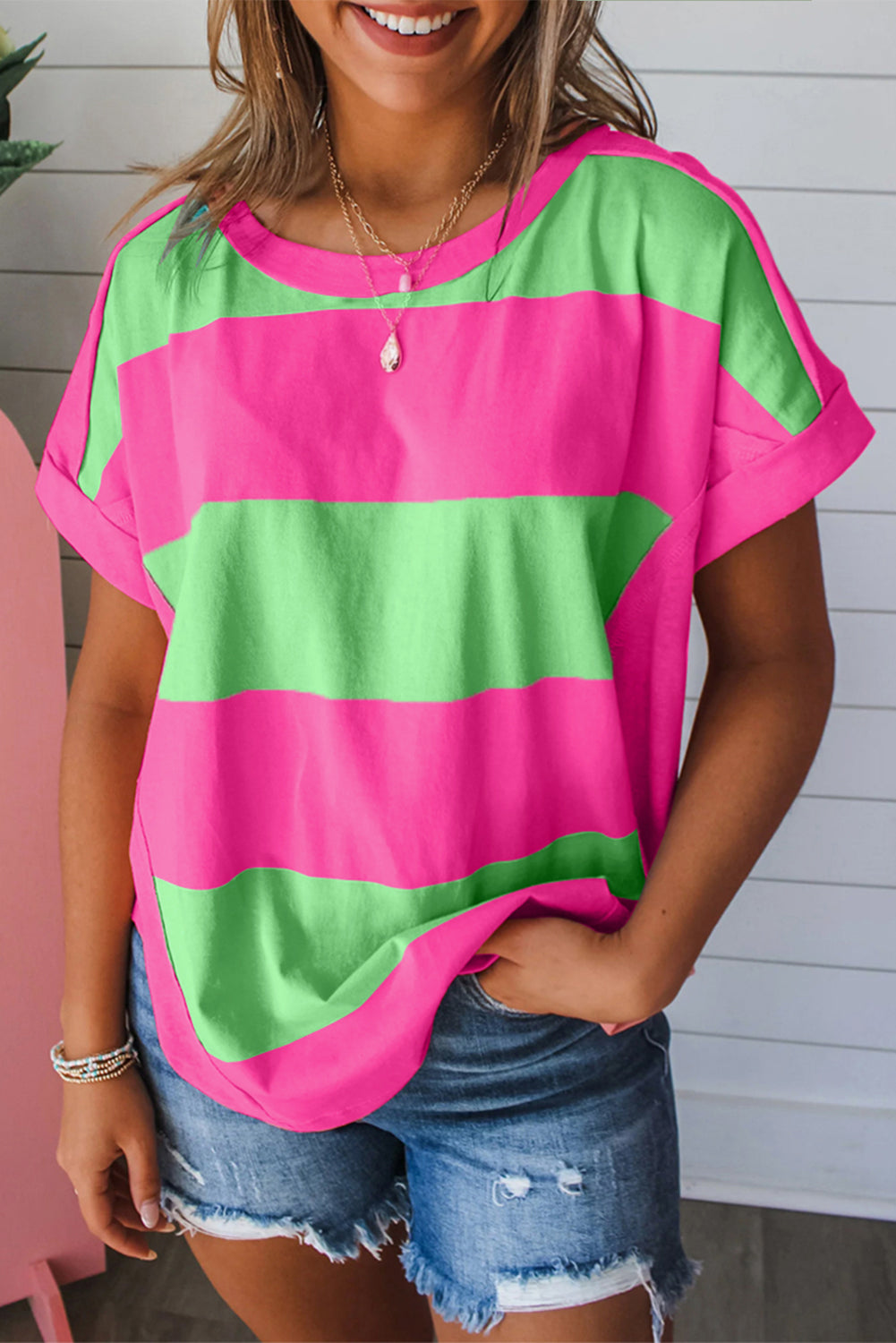 Green Colorblock Rounded Hem Loose T Shirt