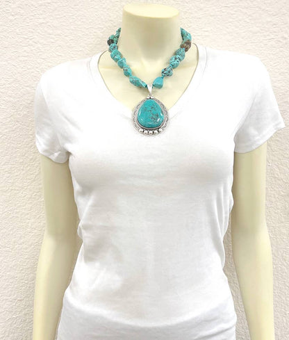 739416, 17" Handmade Turquoise Necklace