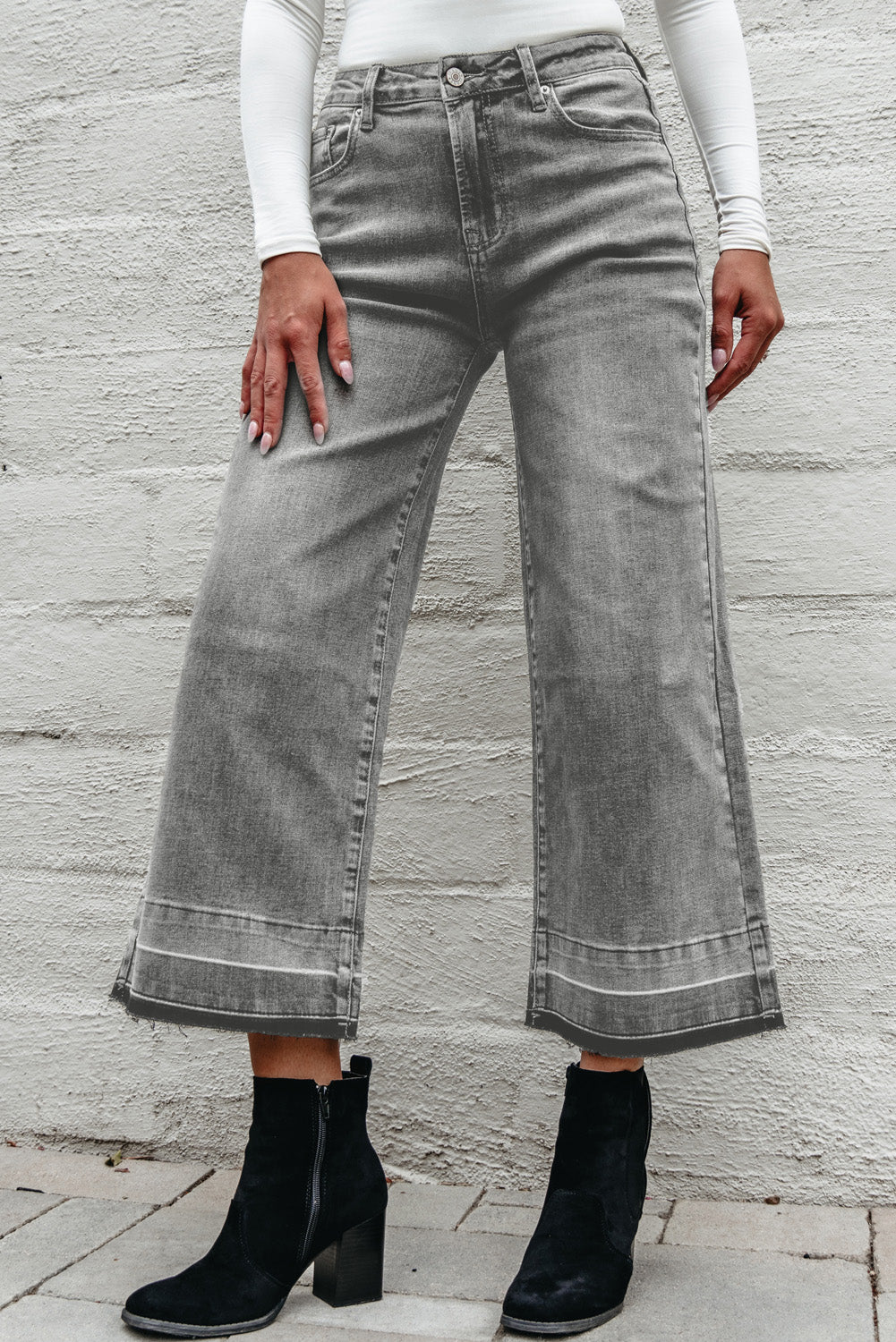 Gray Raw Hem Straight Leg Loose High Waist Jeans