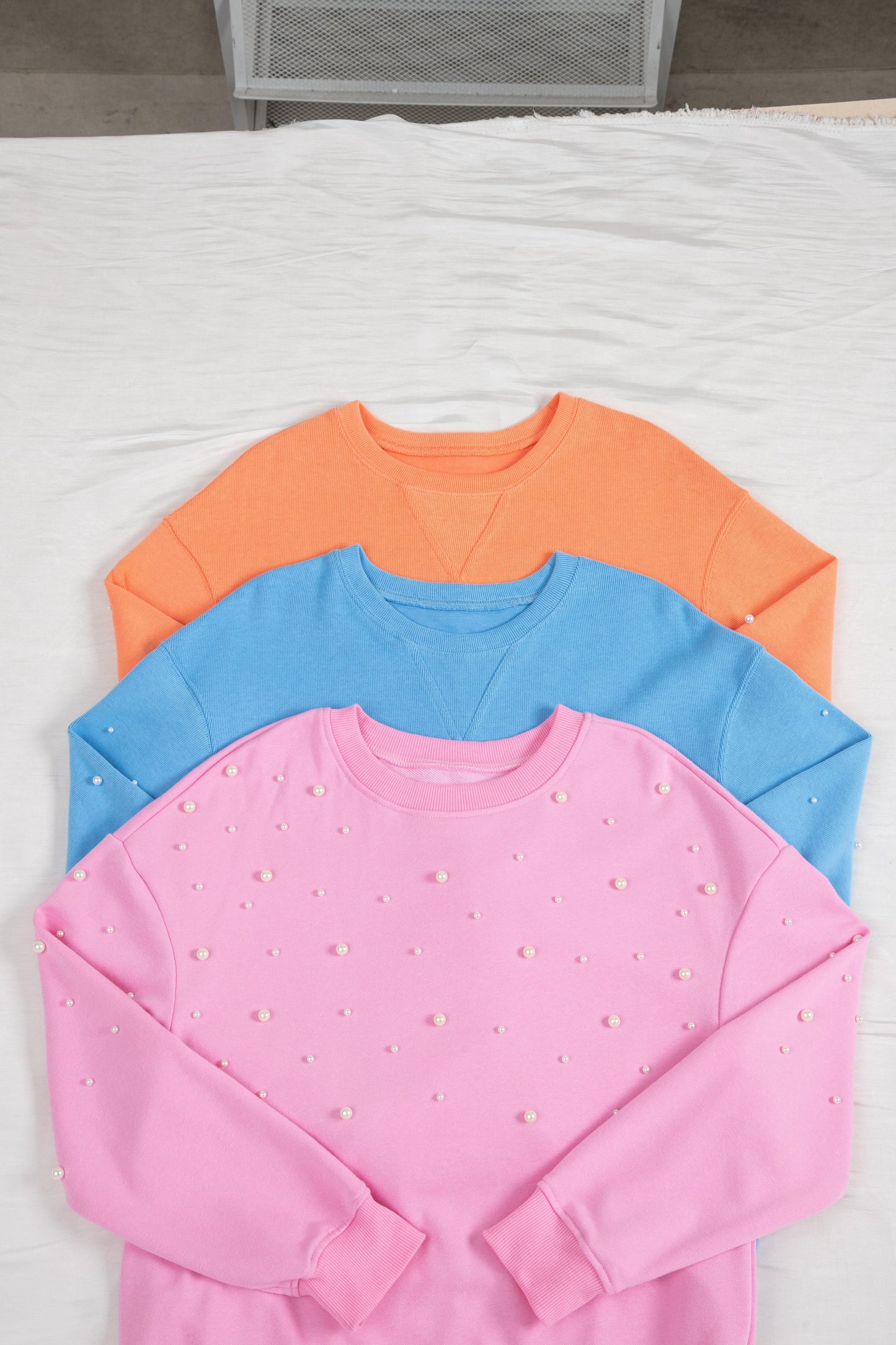 Tops/Sweatshirts & Hoodies Myosotis Pearled Sleeves Drop Shoulder Round Neck Pullover Sweatshirt